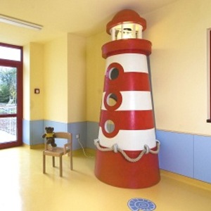 ZWICKAU, HEINRICH-BRAUN- KRANKENHAUS  Kinderklinik, Rezeption - Spielobjekt Leuchtturm
