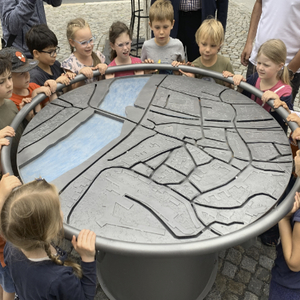Meissen, Spielen am Wege